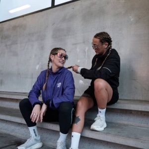 chpo_brand_sunglasses_siri_photochromic_black_red_7