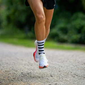 sporcks_running_socks_legend_white_3